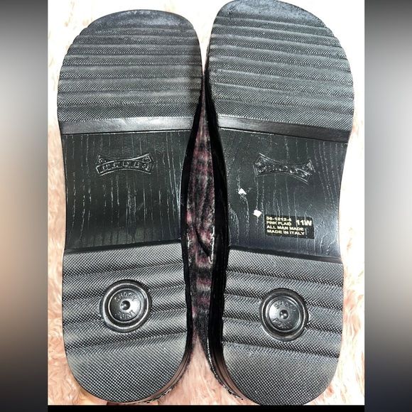 CLOCS PINK PLAID SLIP ON CLOGS SIZE 11 W MADE IN ITALY - Picture 6 of 10